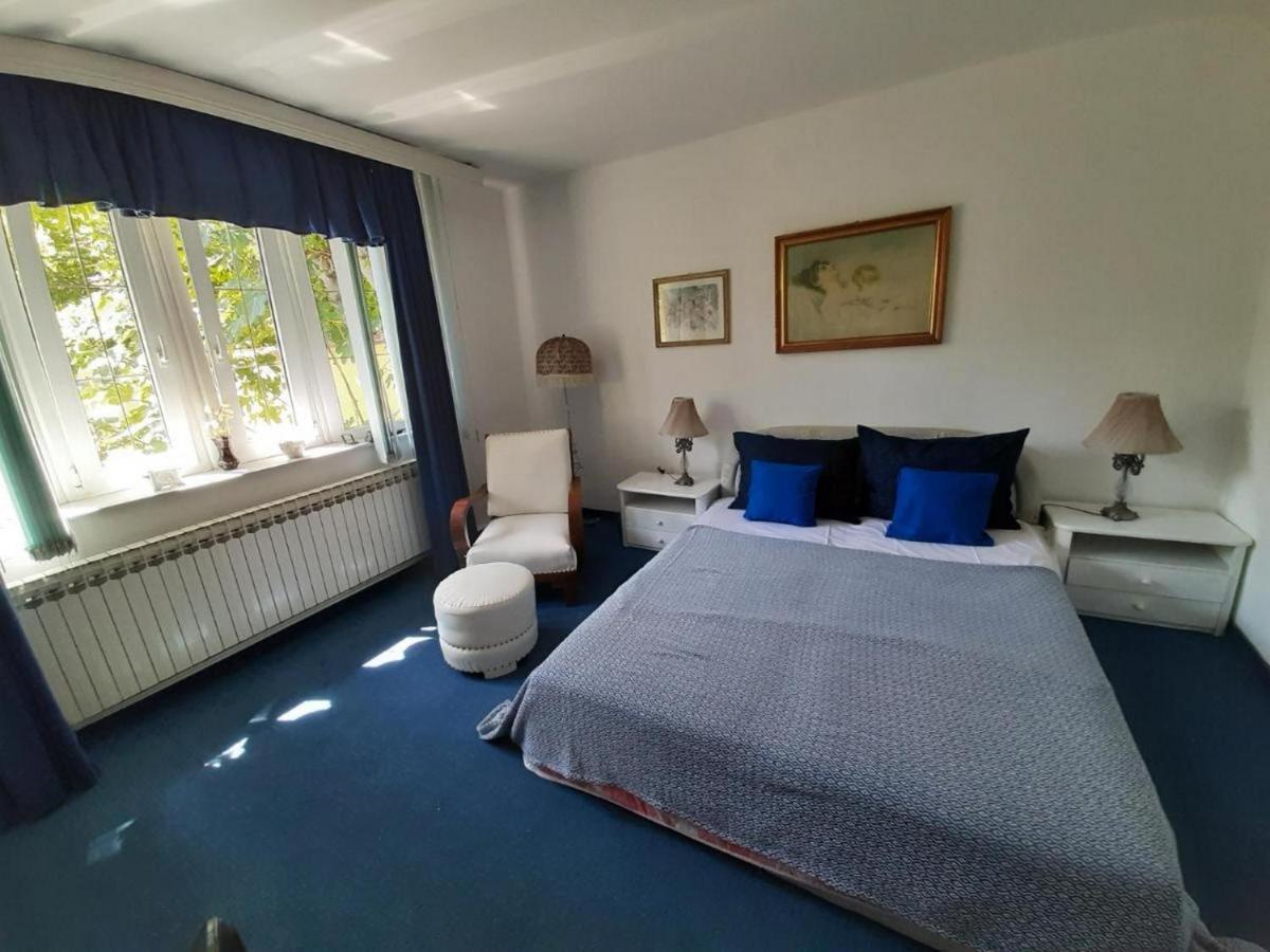 Cocic Garden Apartment Osijek Ngoại thất bức ảnh
